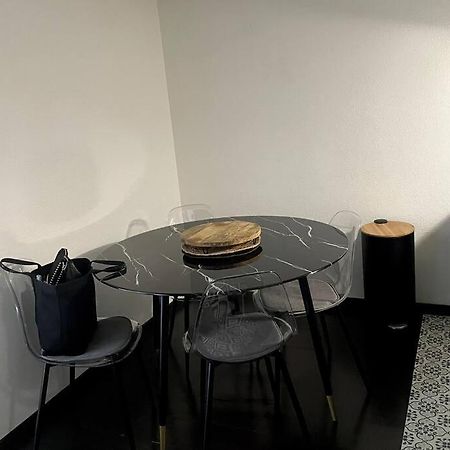 Le Chic Apartment ลูร์ด ภายนอก รูปภาพ