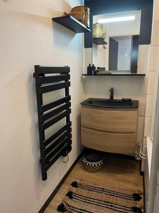 Le Chic Apartment ลูร์ด ภายนอก รูปภาพ